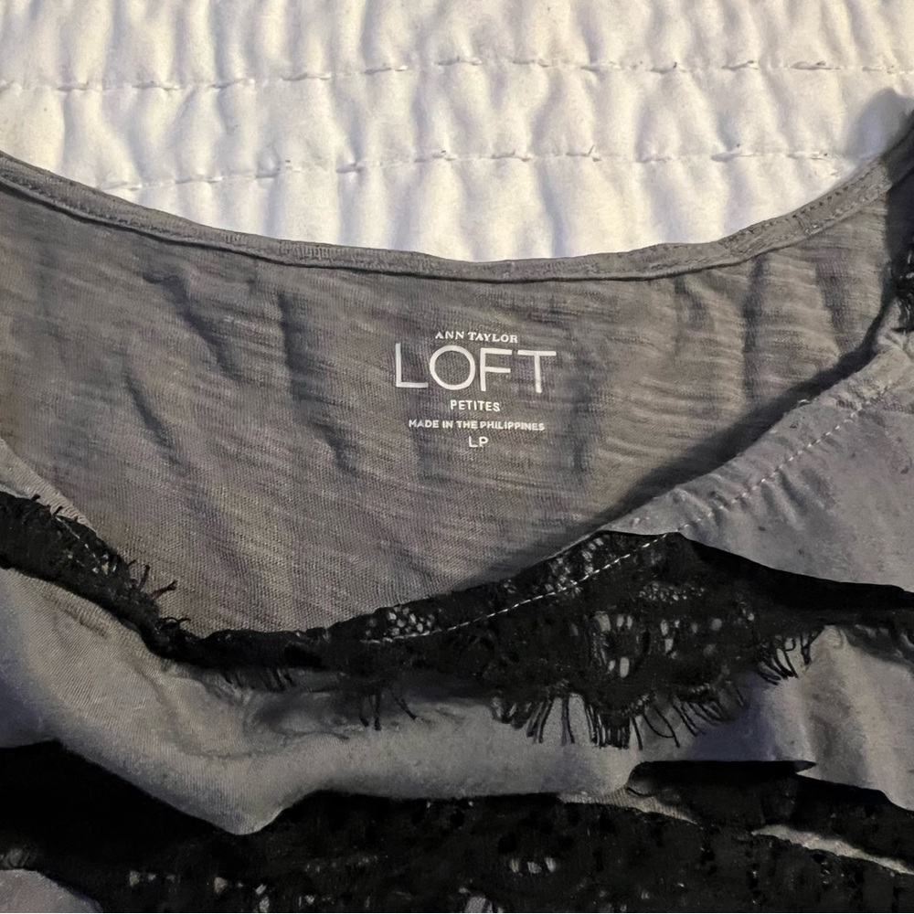 Loft | tops - Picture 4 of 5